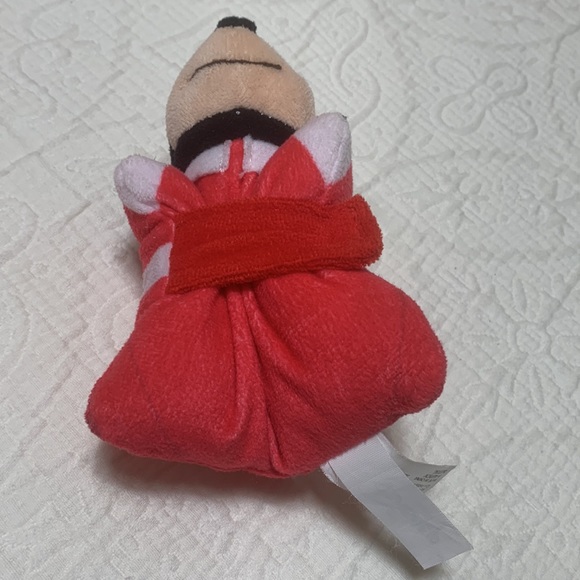 (2/$20) Minnie Mouse Plush Purse and Mini Pillow Pet - Picture 6 of 16